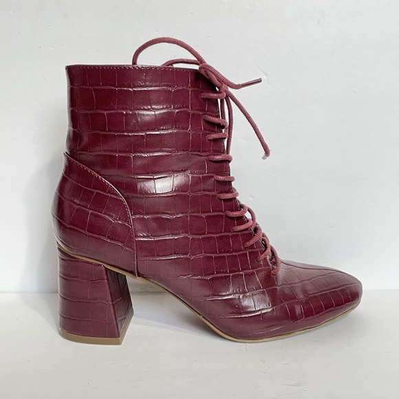 Women's Burgundy Lace-Up Ankle Boots - Picture 3 of 10